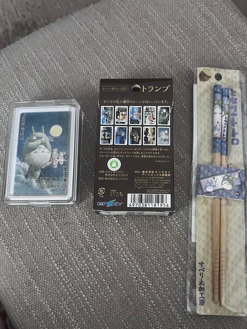 Studio Ghibli Totoro Blue Playing Cards & Chopsticks Set - Picture 5 of 5
